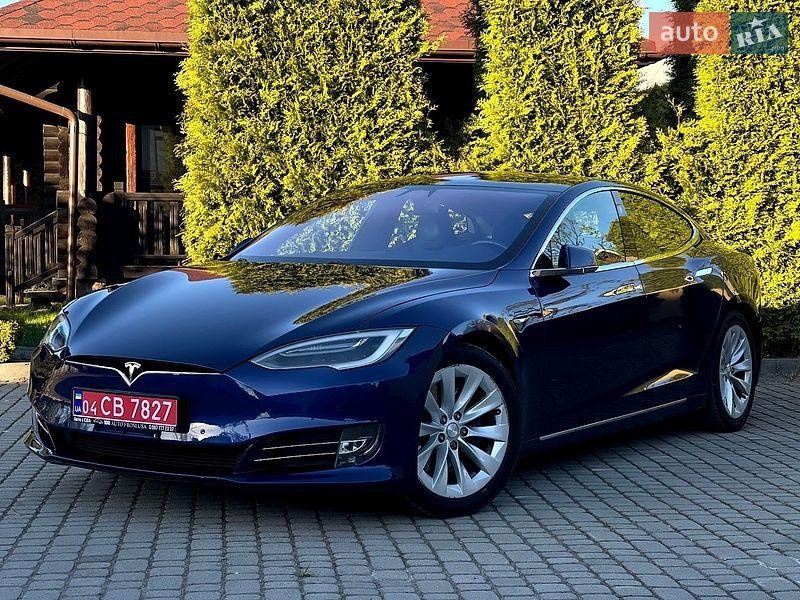 Tesla Model S 2017