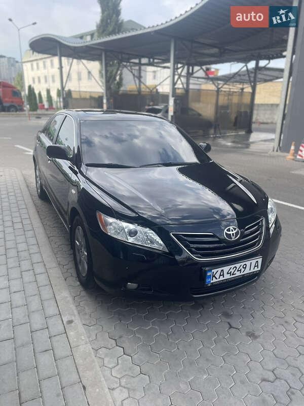 Toyota Camry 2008