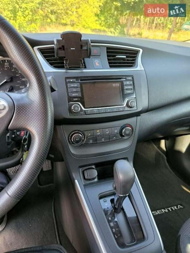Nissan Sentra 2017