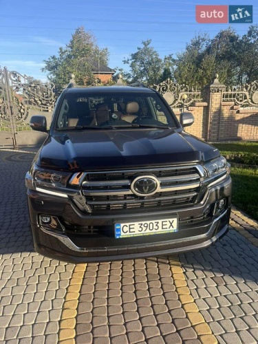 Toyota Land Cruiser 2019