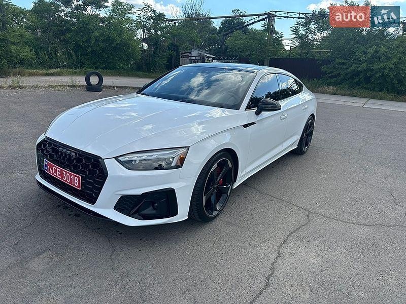 Audi A5 2023
