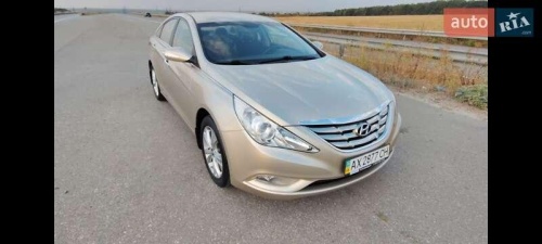 Hyundai Sonata 2010