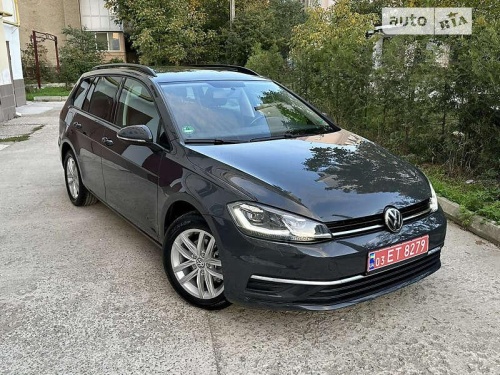 Volkswagen Golf 2020