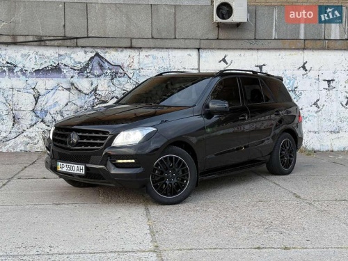 Mercedes-Benz M-Class 2011