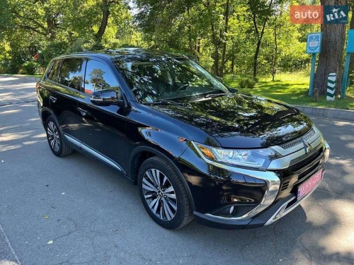 Mitsubishi Outlander 2019