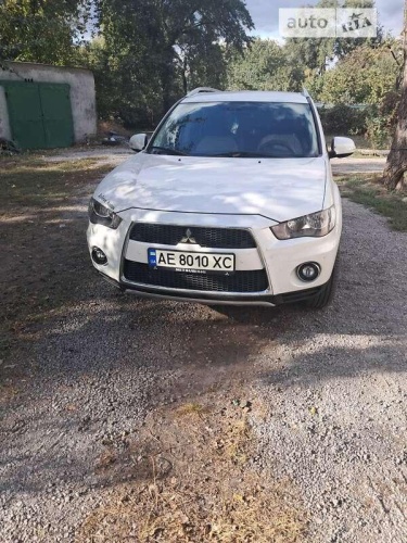 Mitsubishi Outlander 2010