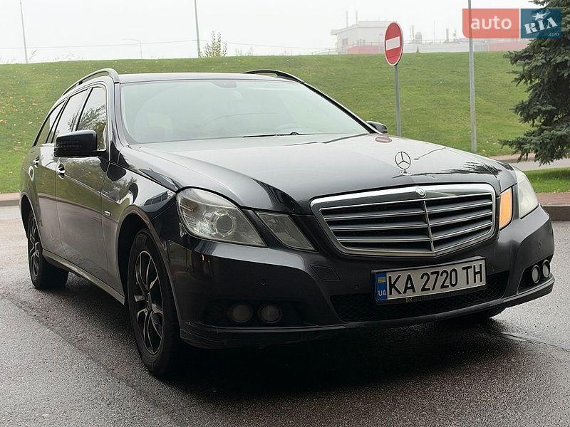 Mercedes-Benz E-Class 2010