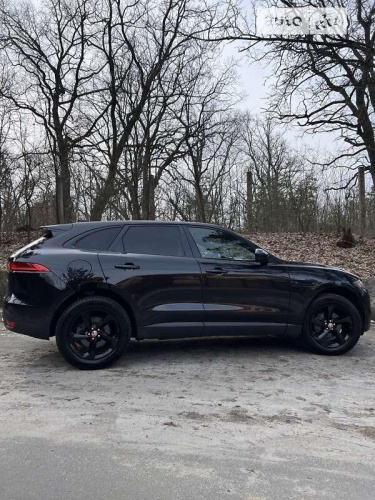 Jaguar F-Pace 2017