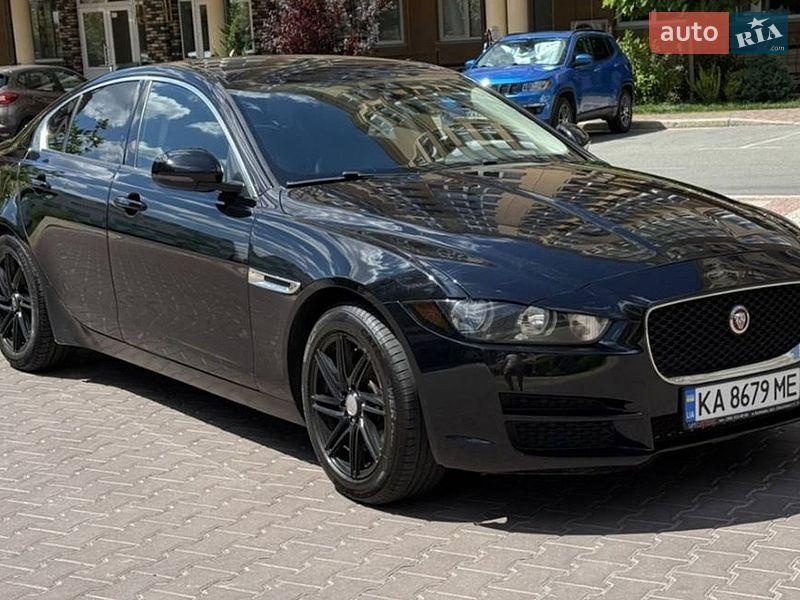 Jaguar XE 2016