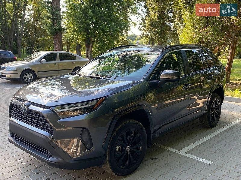Toyota RAV4 2023