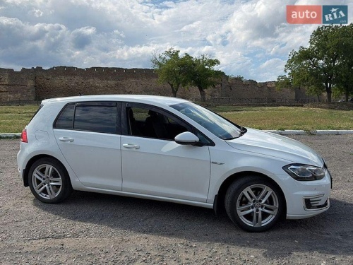 Volkswagen e-Golf 2019