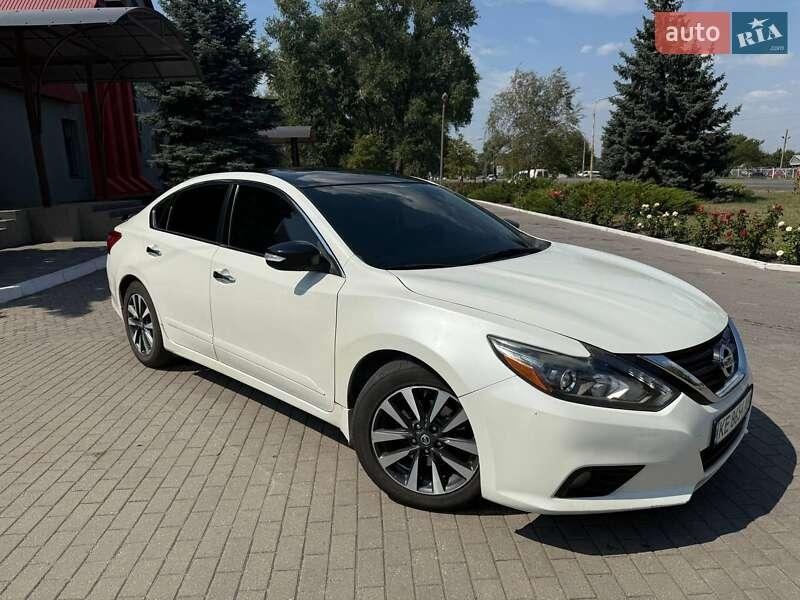 Nissan Altima 2016