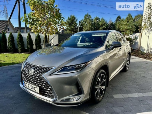 Lexus RX 2021