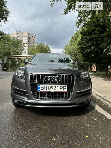 Audi Q7 2013