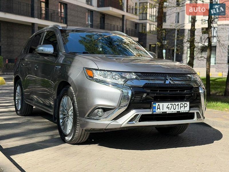Mitsubishi Outlander 2019