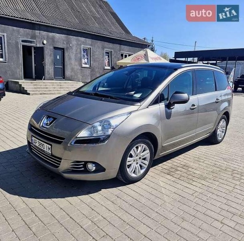 Peugeot 5008 2010
