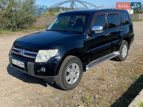 Mitsubishi Pajero 2008