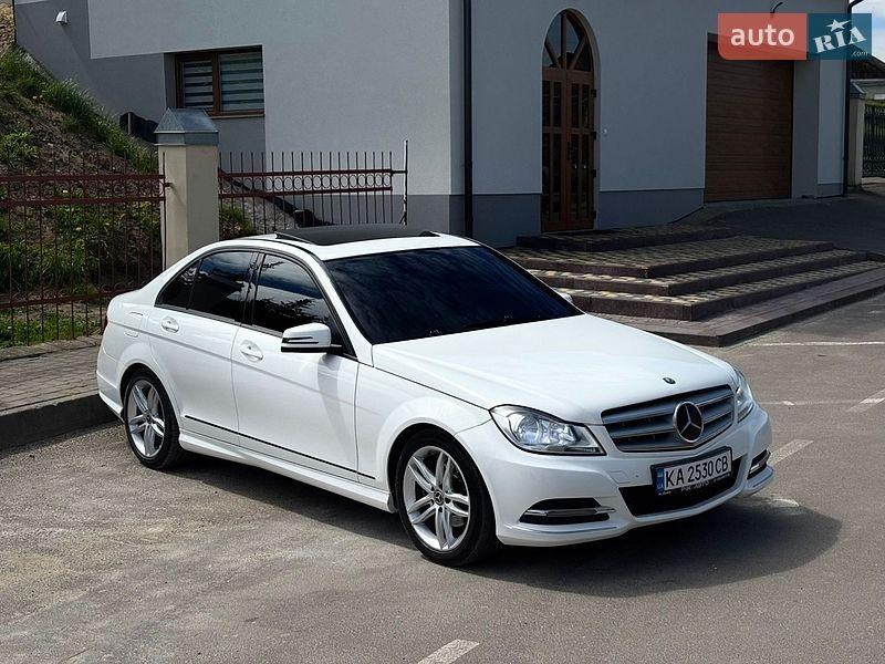 Mercedes-Benz C-Class 2012