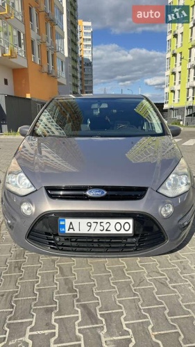 Ford S-Max 2012