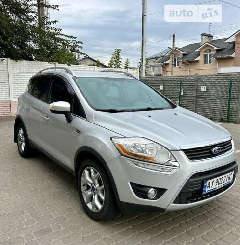 Ford Kuga 2011