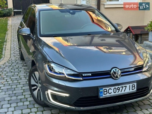 Volkswagen e-Golf 2017