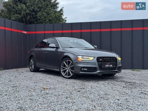 Audi A4 2015