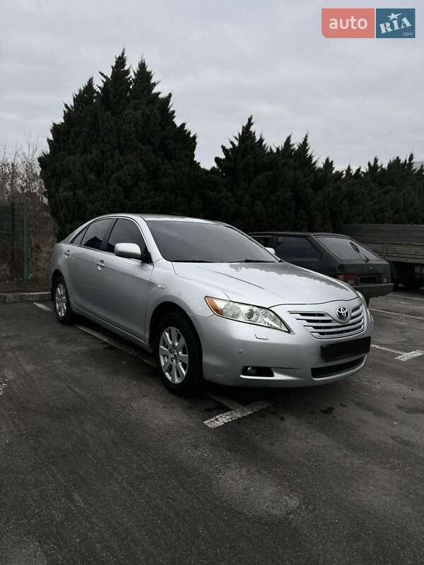 Toyota Camry 2007