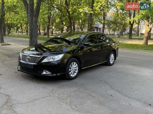 Toyota Camry 2012