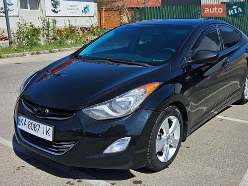 Hyundai Elantra 2013