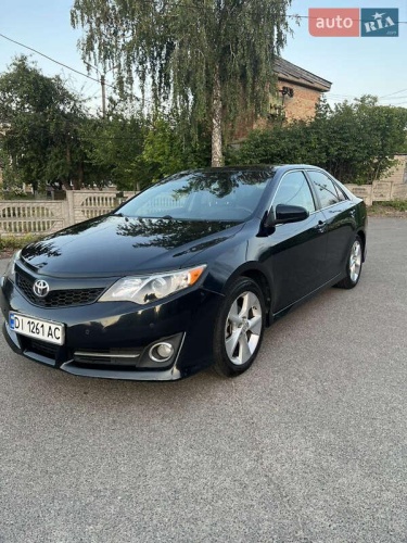 Toyota Camry 2014