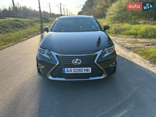 Lexus ES 2017