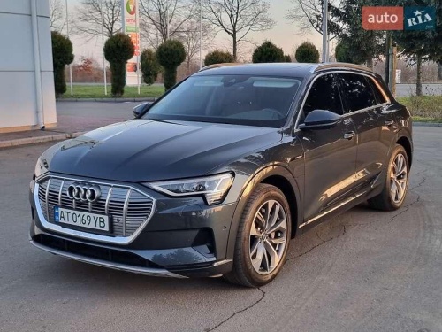 Audi e-tron 2020