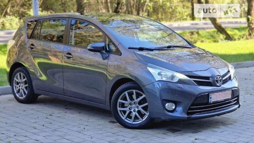 Toyota Verso 2013