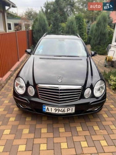 Mercedes-Benz E-Class 2009