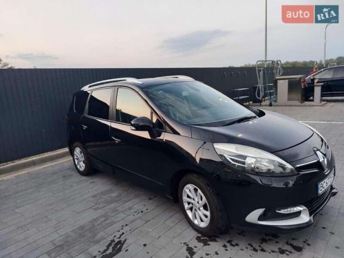 Renault Grand Scenic 2013
