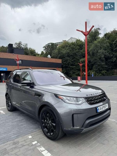 Land Rover Discovery 2019