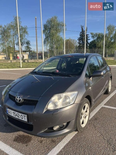 Toyota Auris 2009