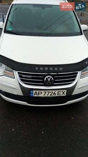 Volkswagen Touran 2009