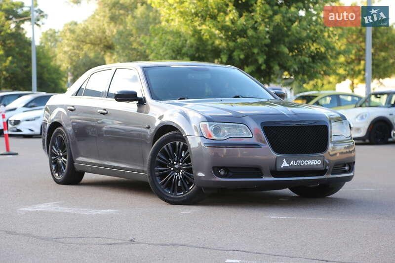 Chrysler 300C 2013