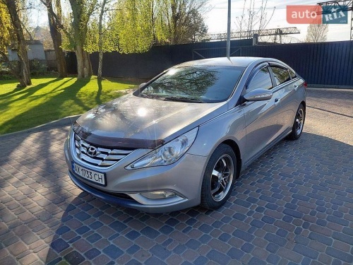 Hyundai Sonata 2010