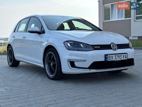 Volkswagen e-Golf 2014