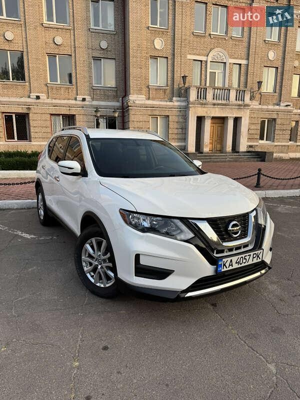 Nissan Rogue 2016