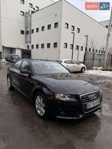 Audi A4 2011