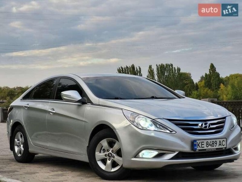 Hyundai Sonata 2013