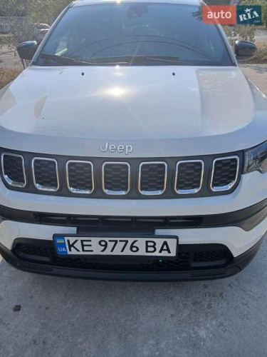 Jeep Compass 2024