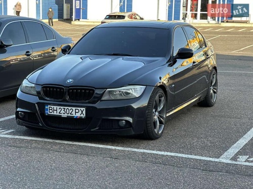 BMW 3 Series 2011