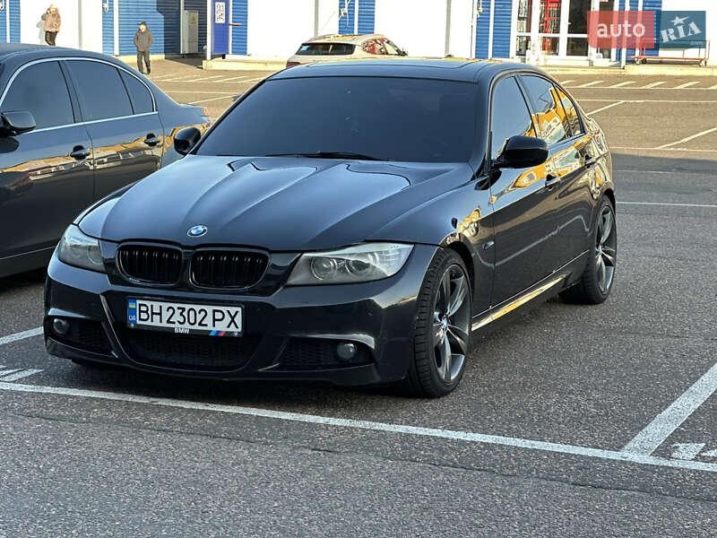 BMW 3 Series 2011