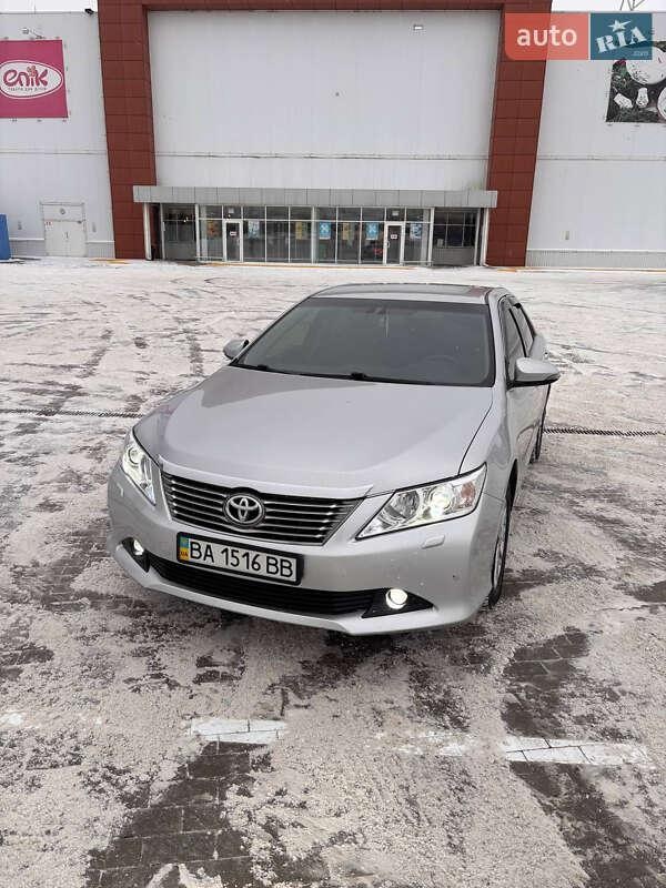 Toyota Camry 2011