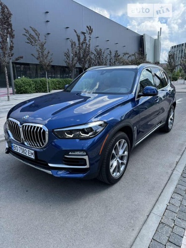 BMW X5 2019