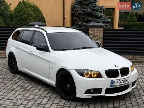 BMW 3 Series 2011